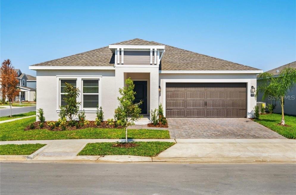 Listing photo 1 for 4980 Worchester Dr