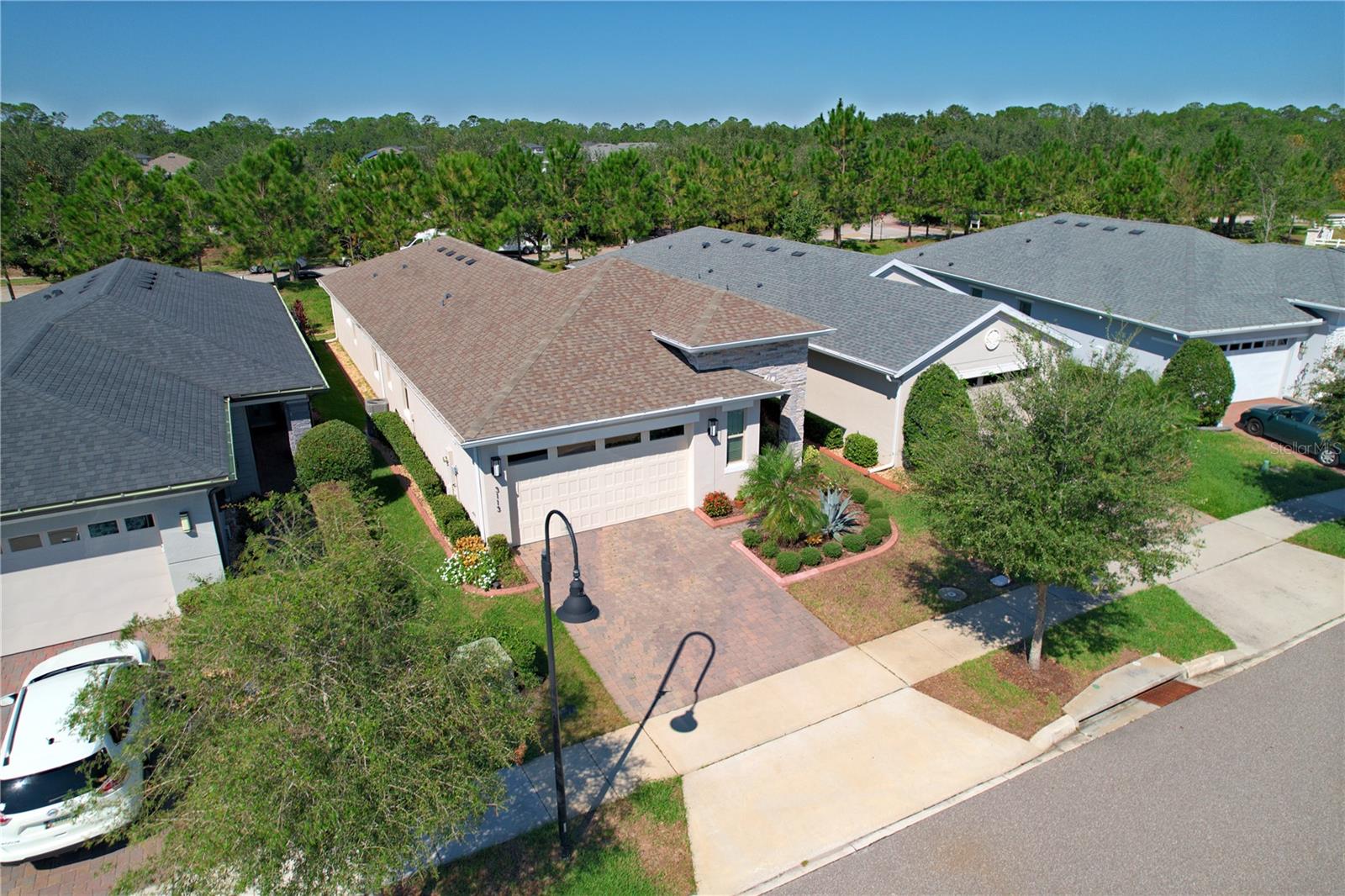 Listing photo 3 for 3113 Songbird Cir