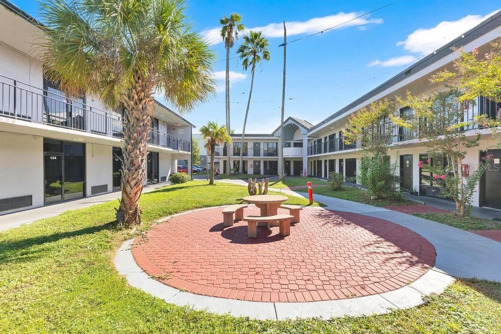 Listing photo 1 for 8421 S Orange Blossom Trl #420