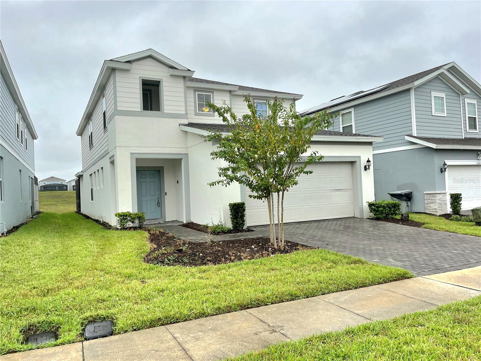 Listing photo 2 for 1206 Aloha Blvd