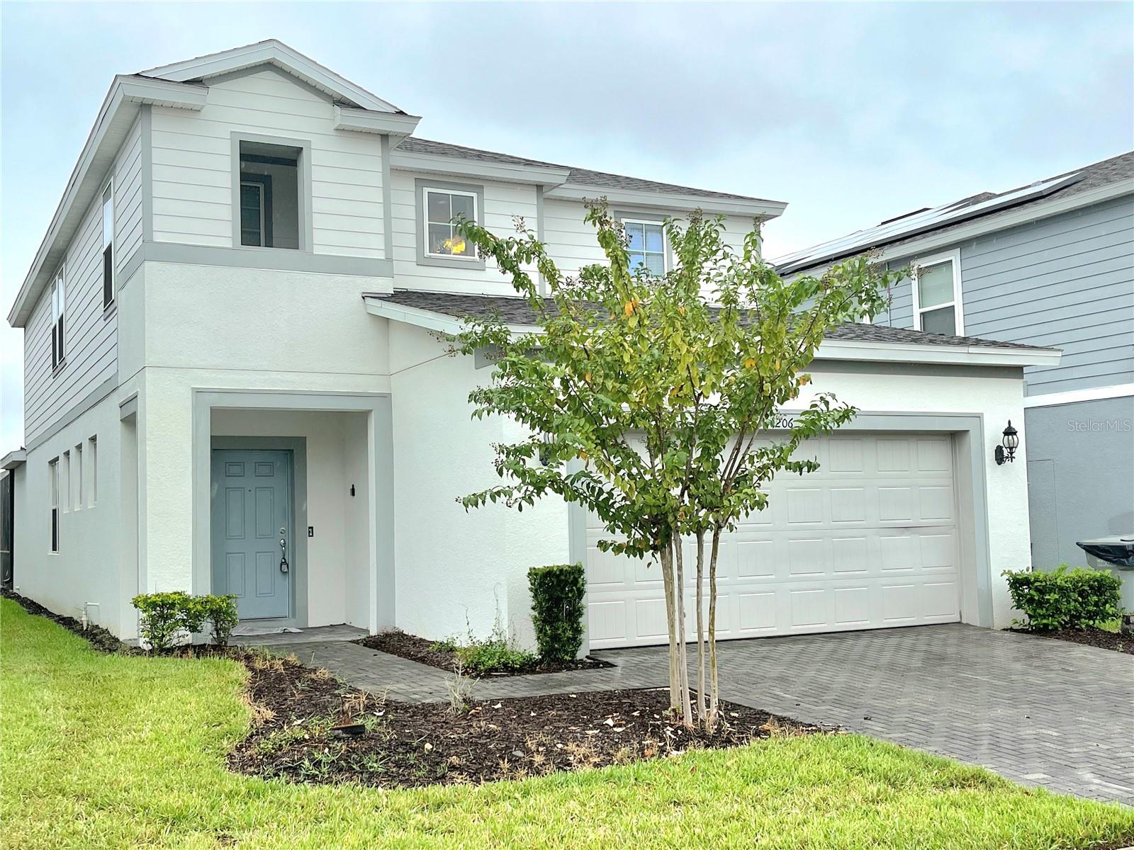 Listing photo 1 for 1206 Aloha Blvd