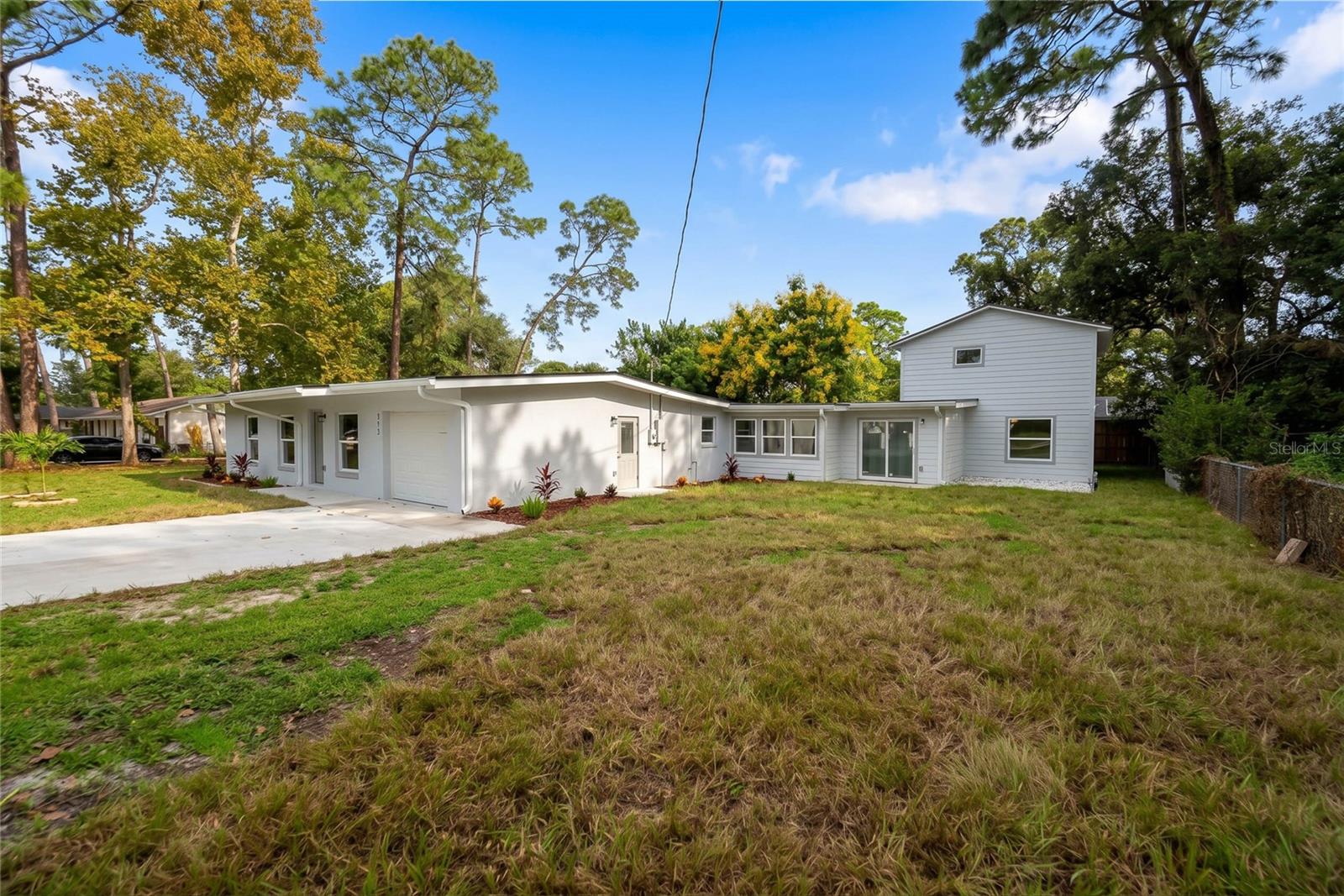 Listing photo for 341 E Citrus St