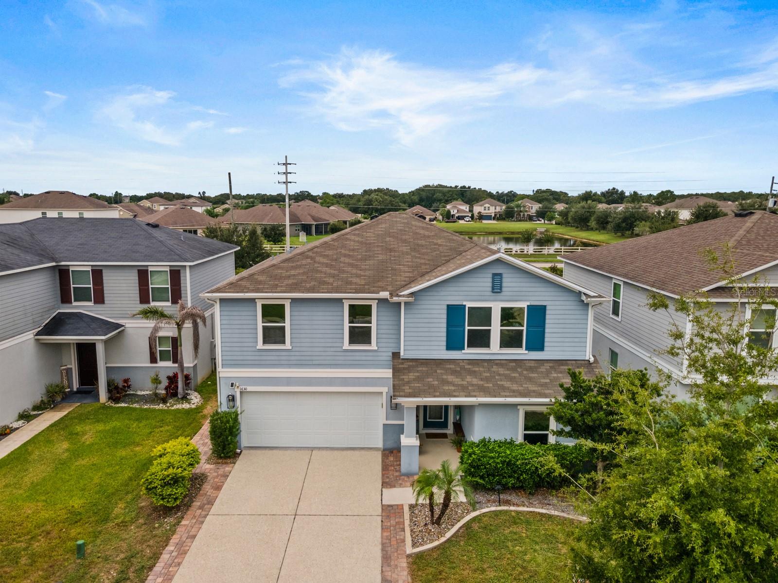 Listing photo 2 for 1630 Scarbrough Abby Pl