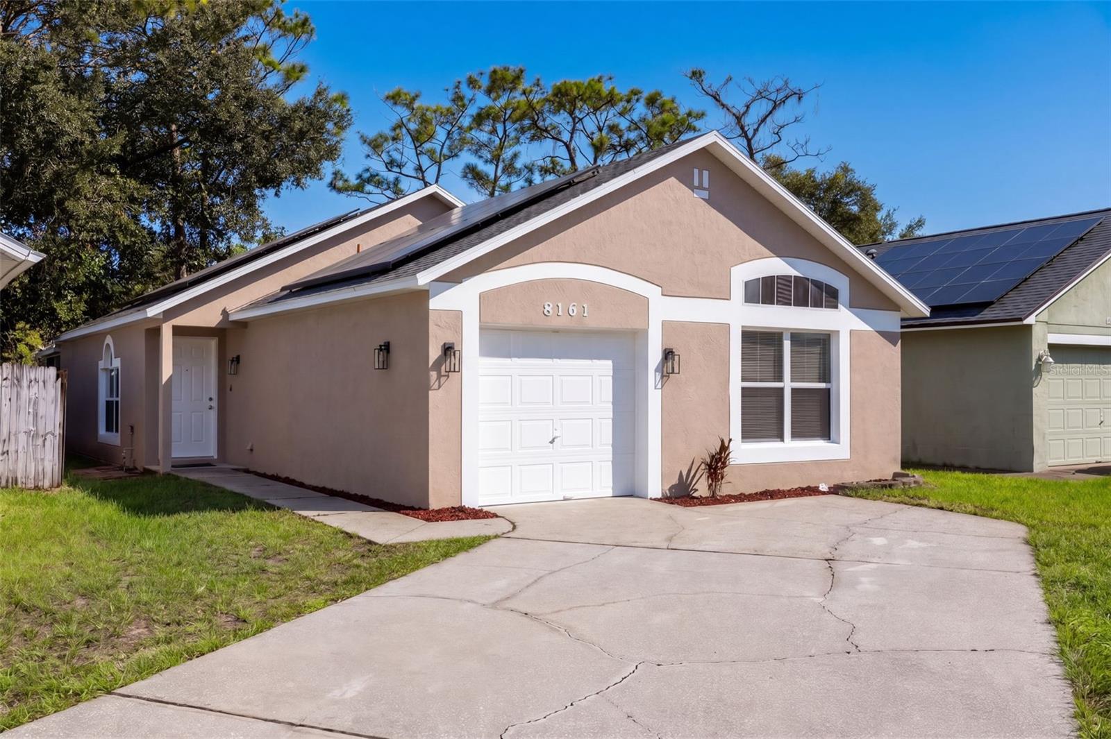 Listing photo 2 for 8161 Golden Chickasaw Cir