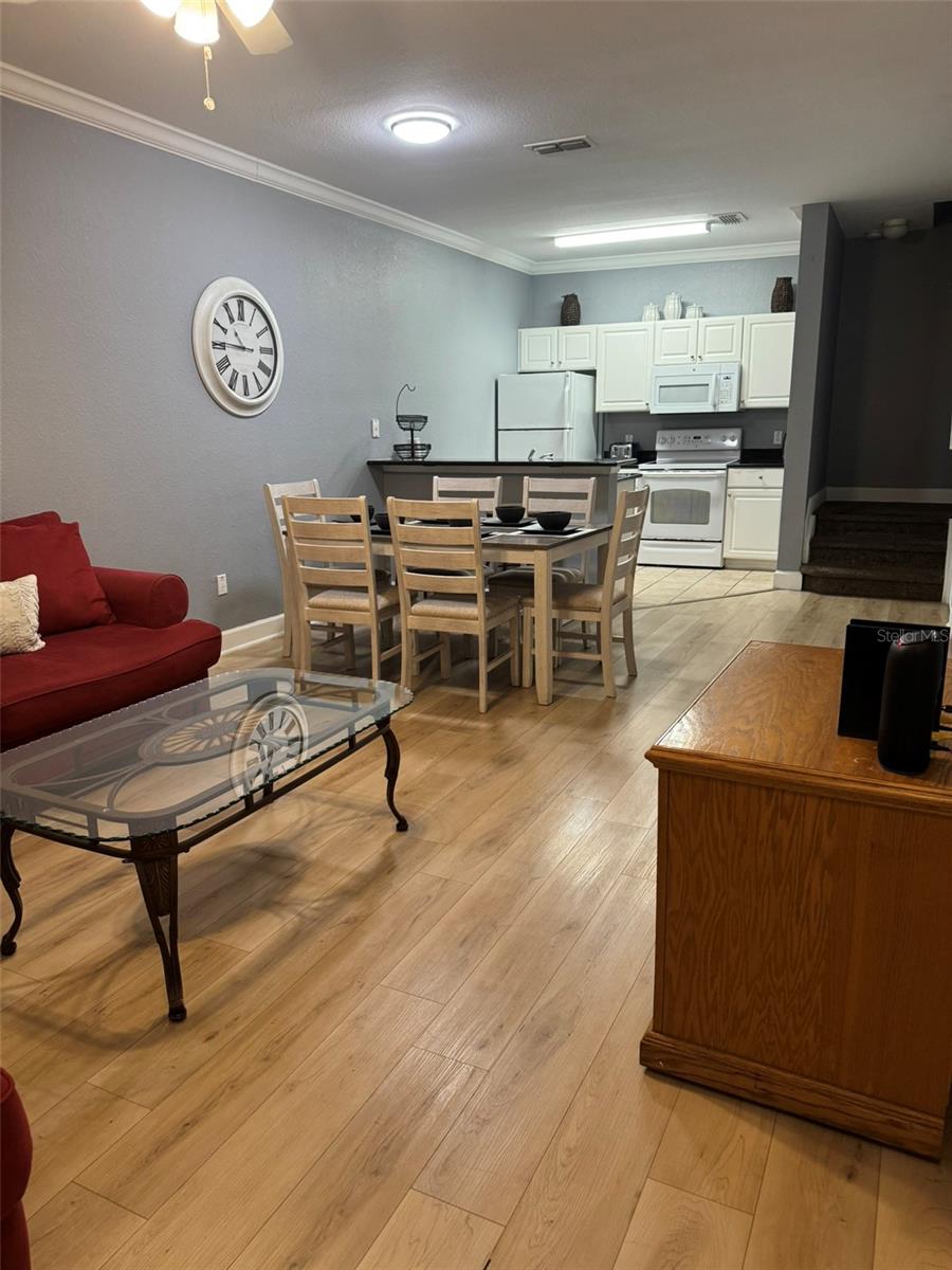 Listing photo 3 for 2966 Lucayan Harbour Cir #103