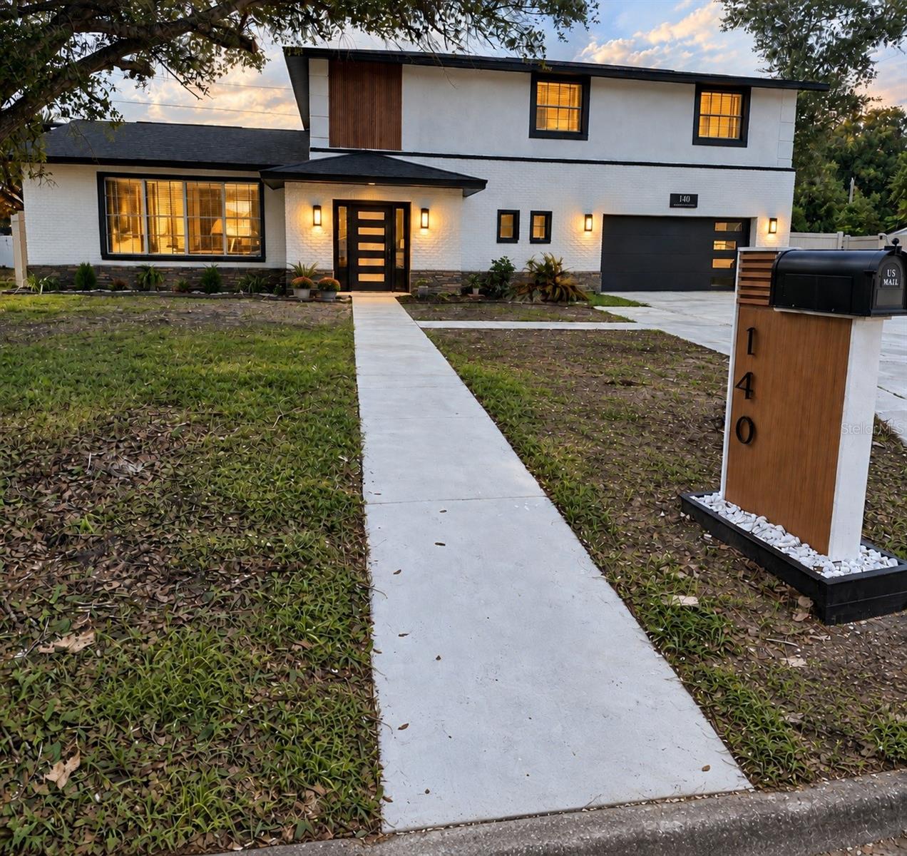 Listing photo for 140 Windglow Trl
