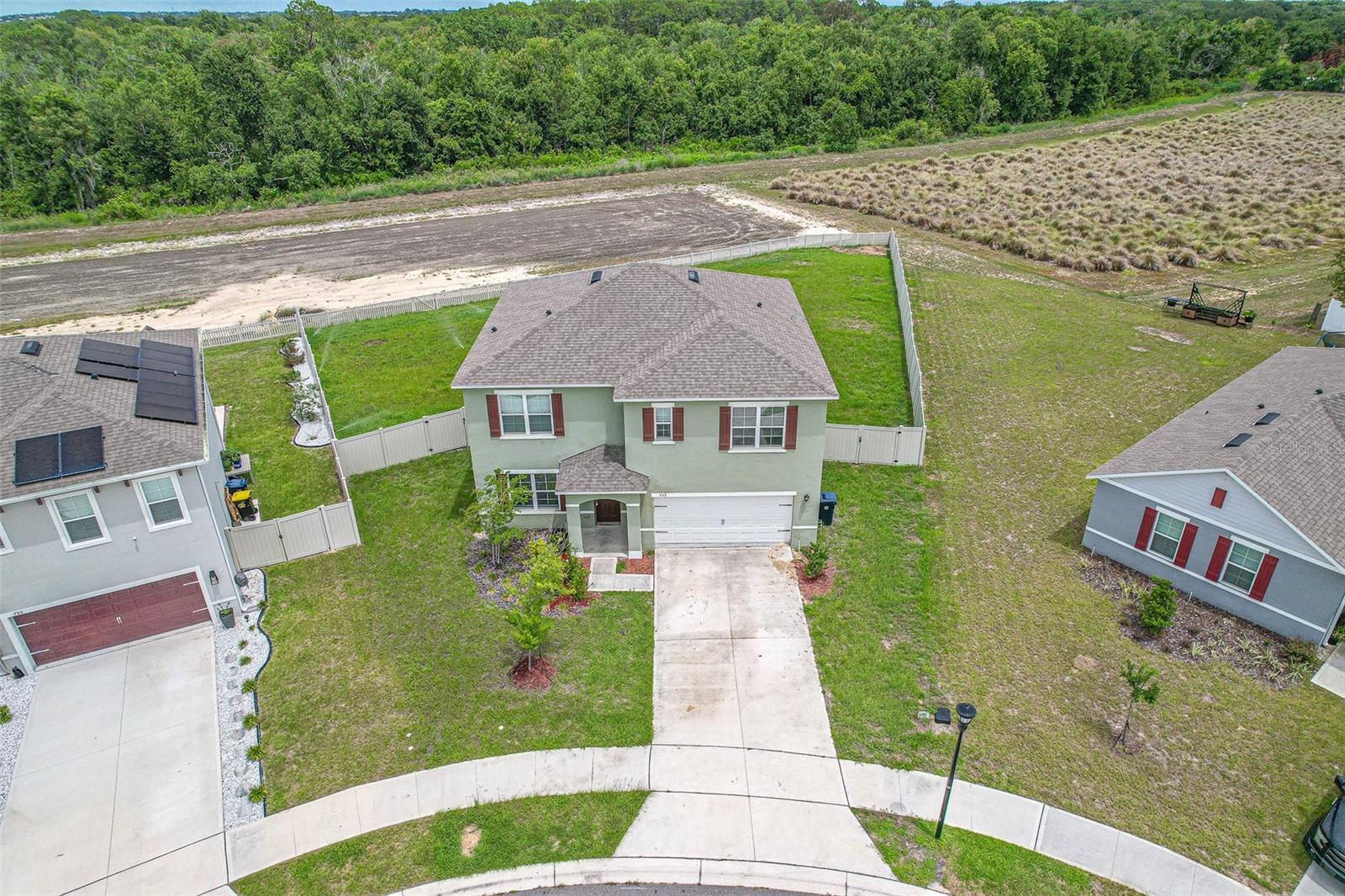 Listing photo 2 for 759 Auburn Grove Ct
