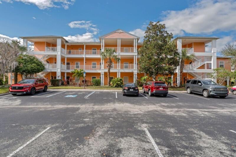 Listing photo 2 for 301 New Providence Promenade #301