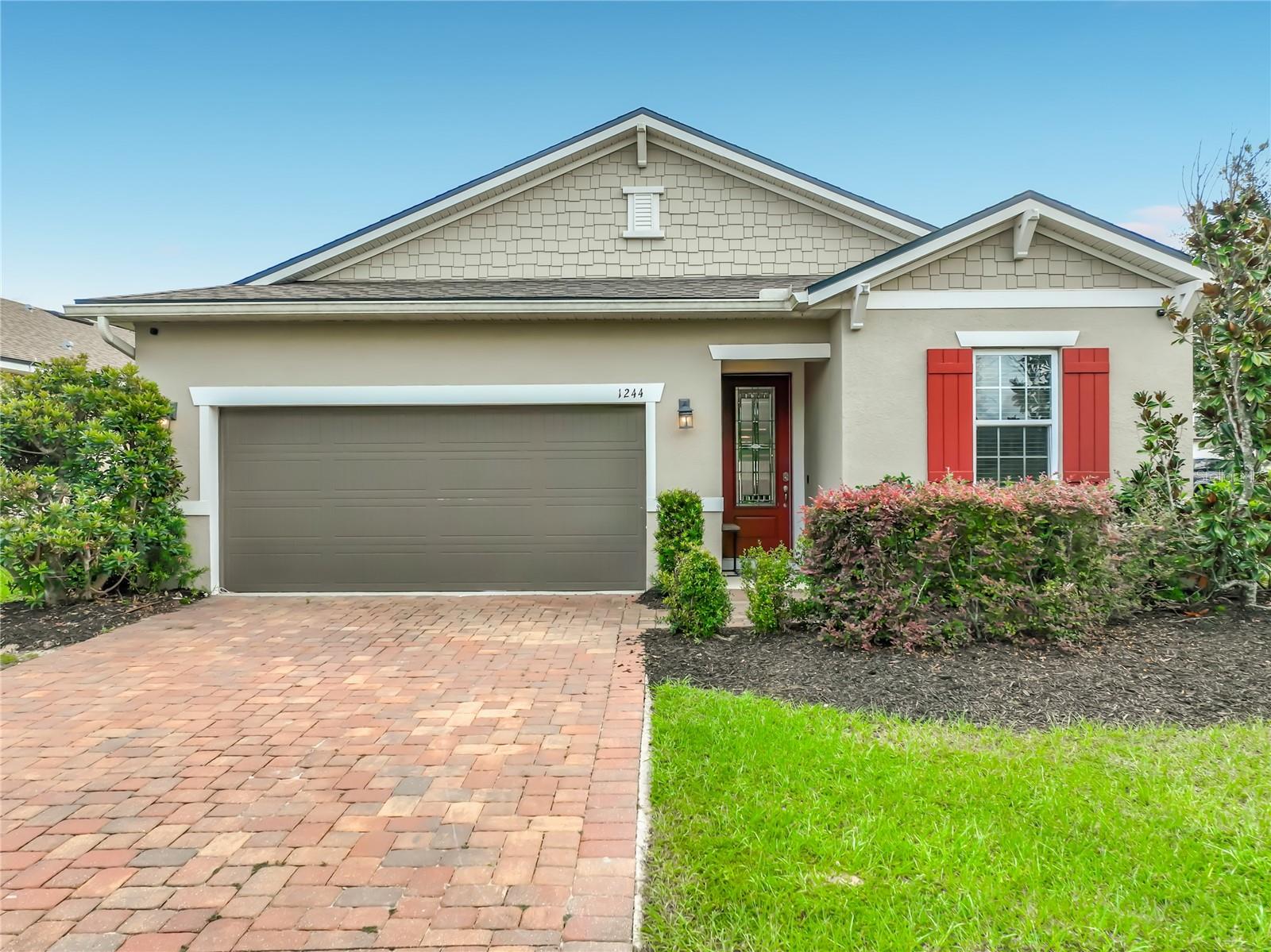 Listing photo 2 for 1244 Stratton Ave