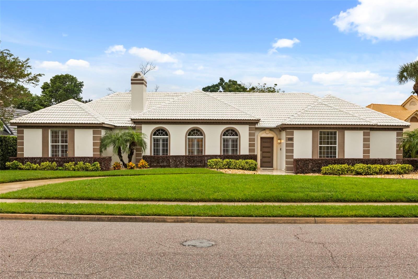 Listing photo 2 for 9226 Hidden Bay Ln