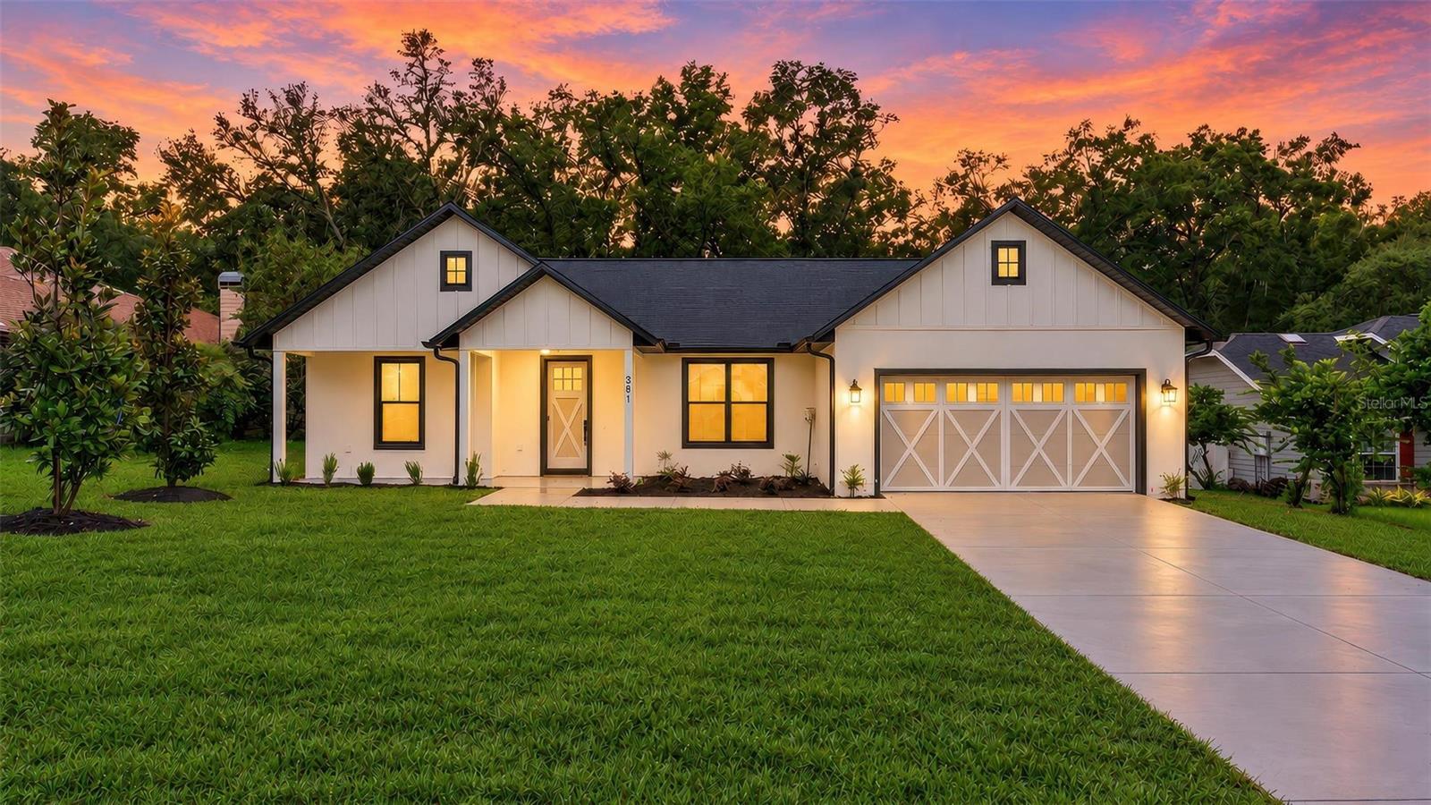 Listing photo 1 for 381 Carriage Ln