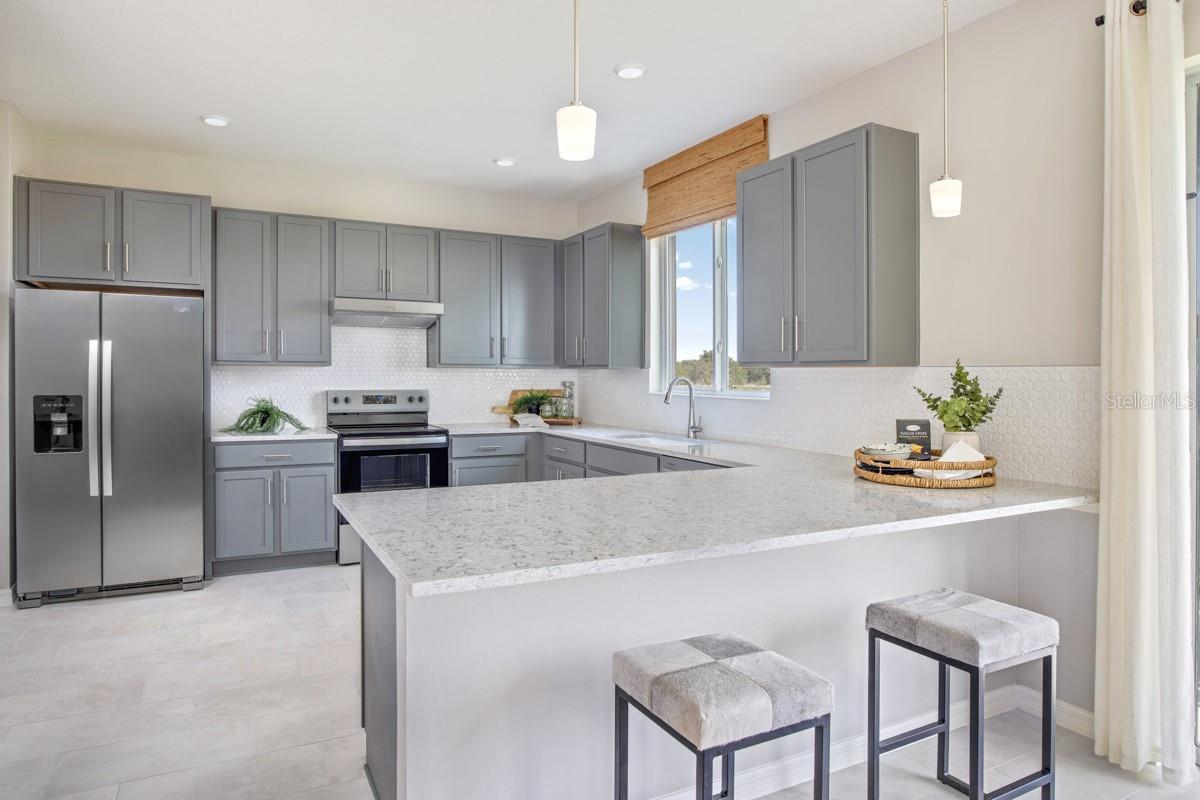 Listing photo 3 for 3070 Crossland Ct