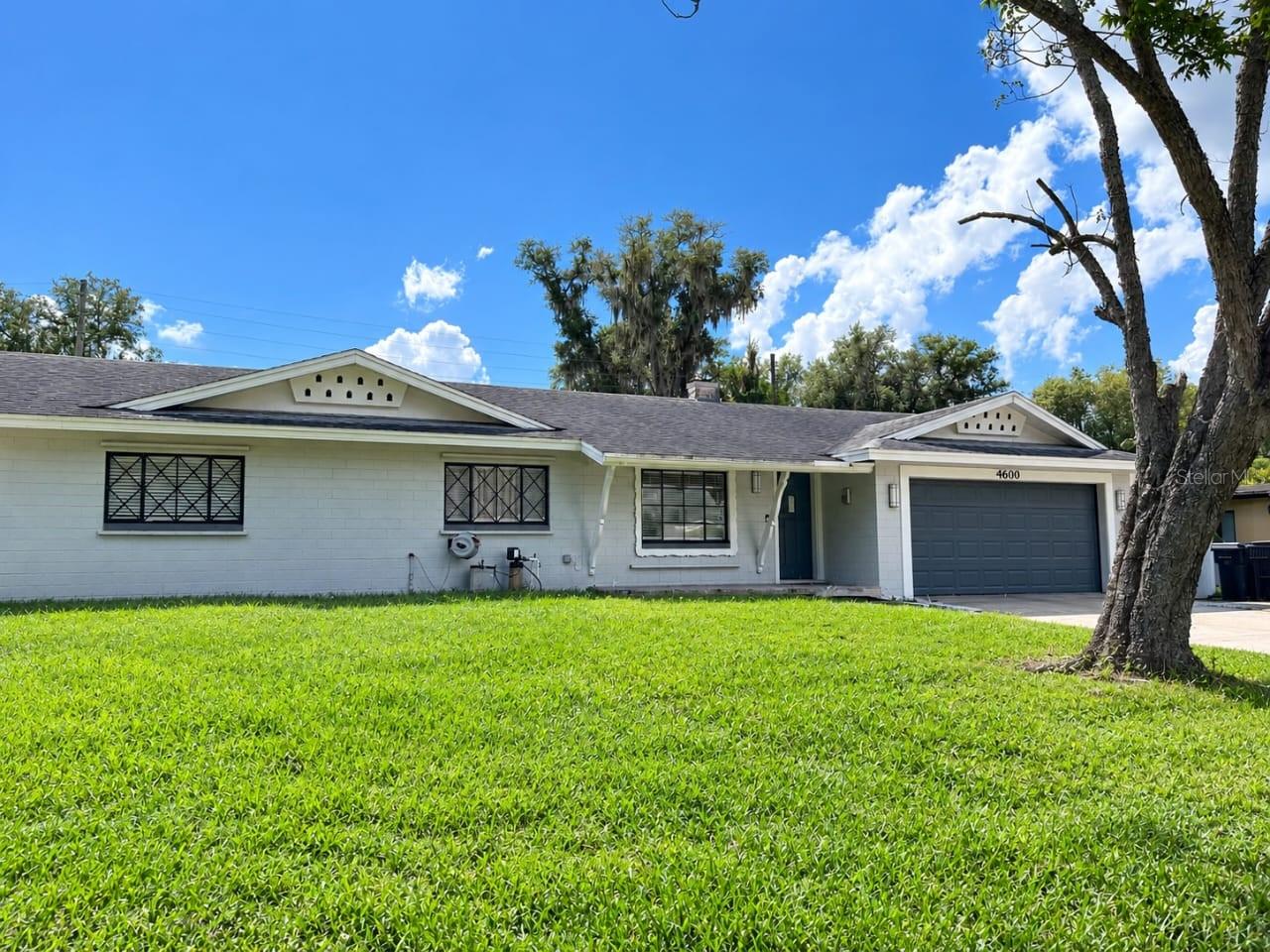 Listing photo 2 for 4600 Arcie St