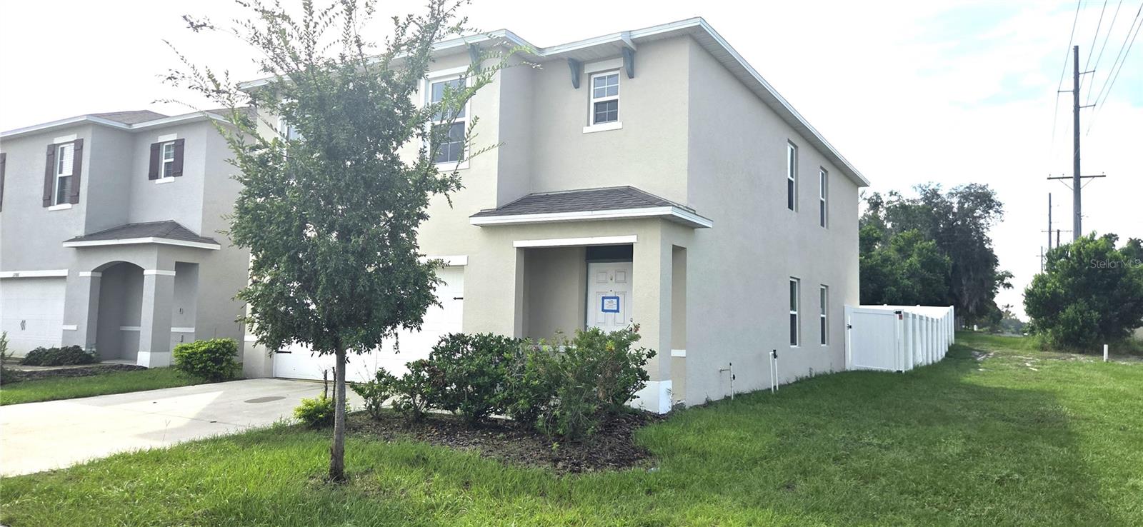Listing photo 2 for 1782 Eagle Hammock Blvd