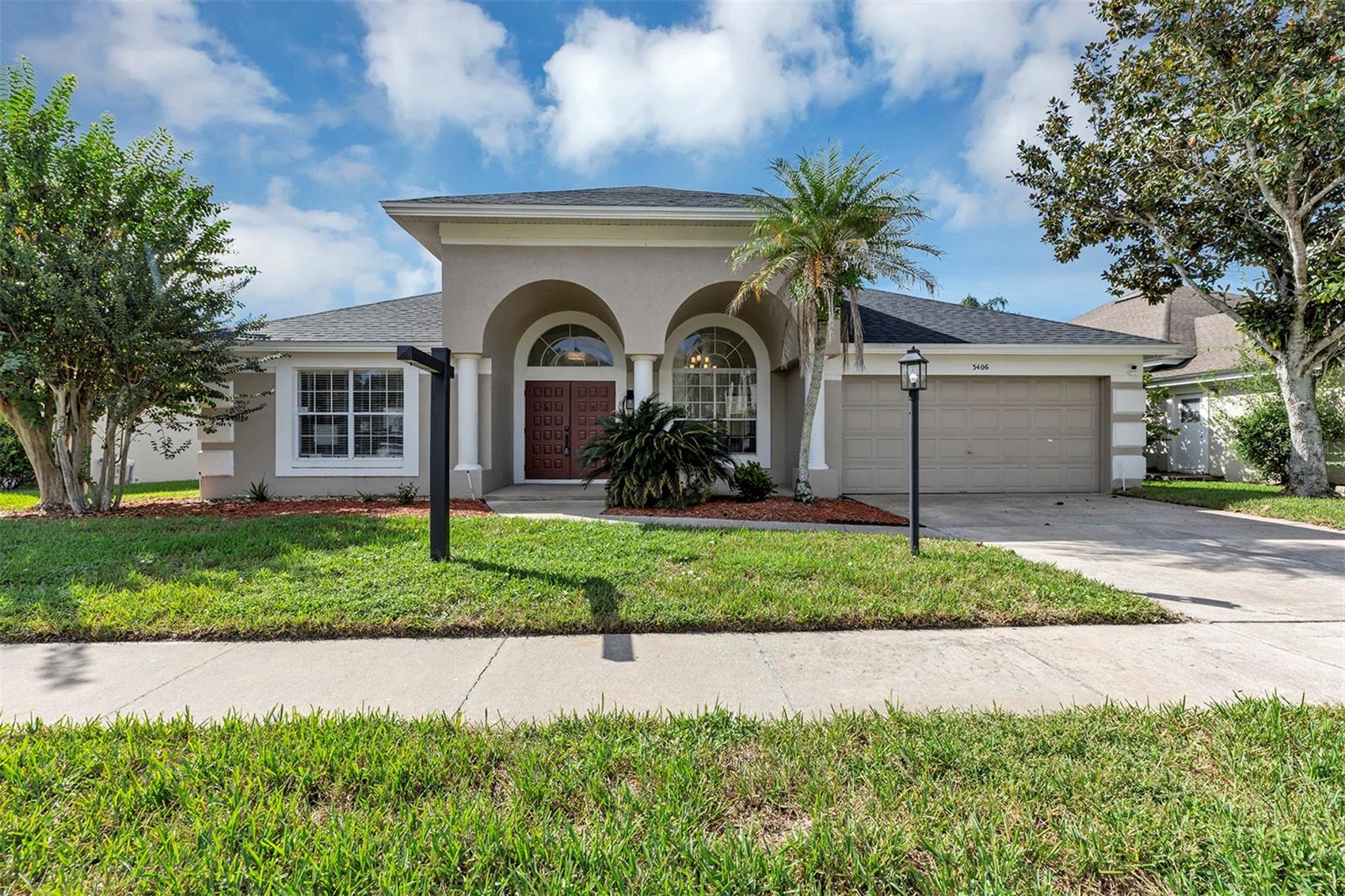 Listing photo 1 for 3406 Timucua Cir