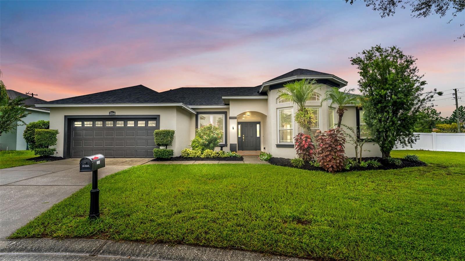 Listing photo 1 for 2514 Colonel Ford Dr