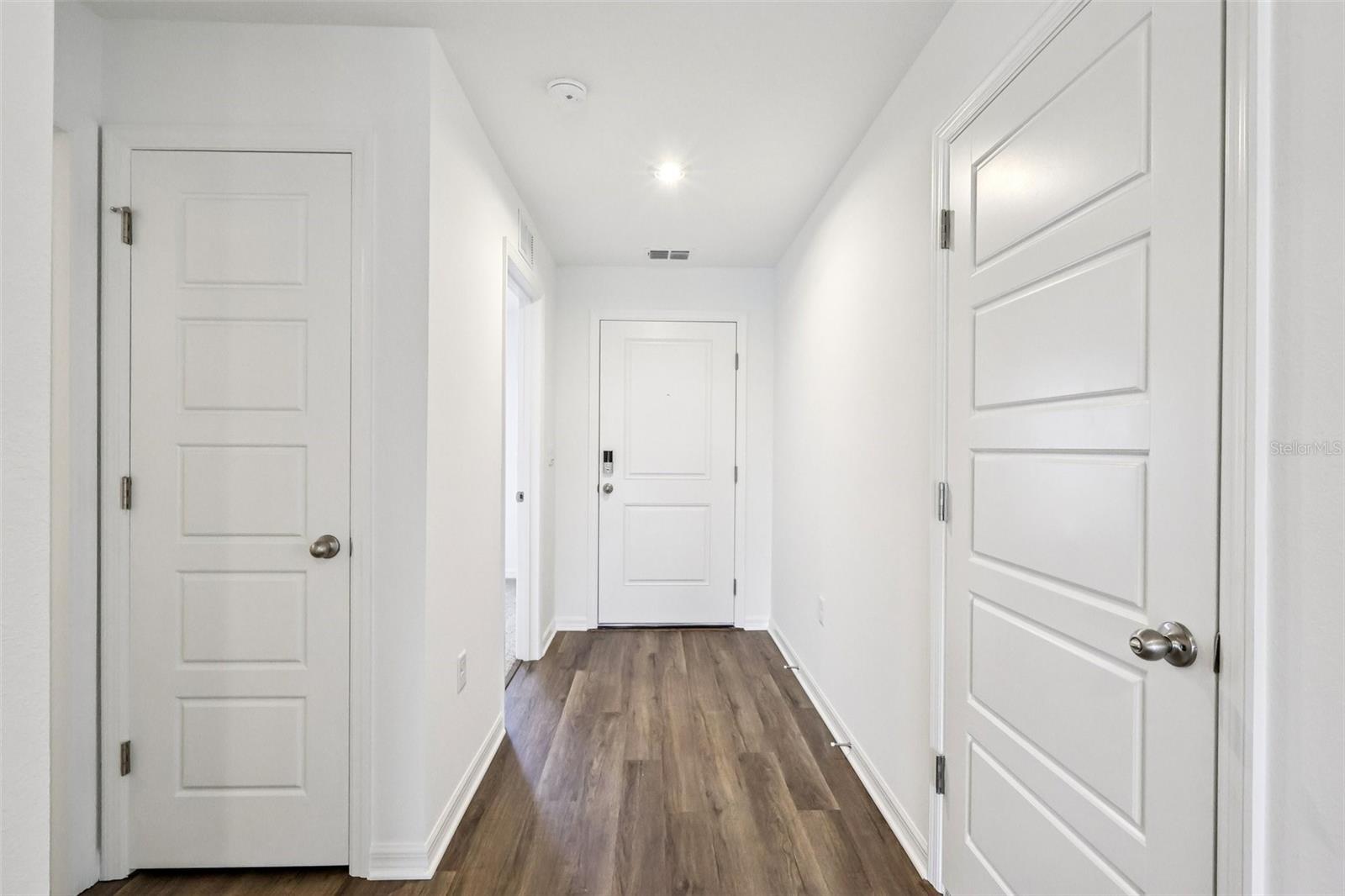 Listing photo 2 for 1167 Amber Waves Ct