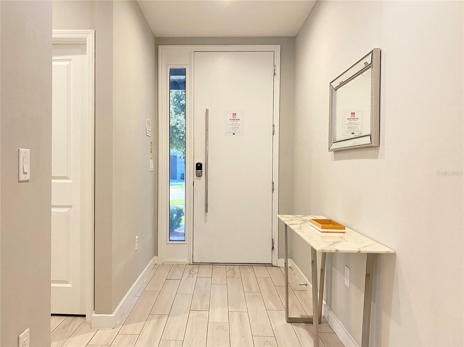 Listing photo 2 for 4443 Le Reve Ct