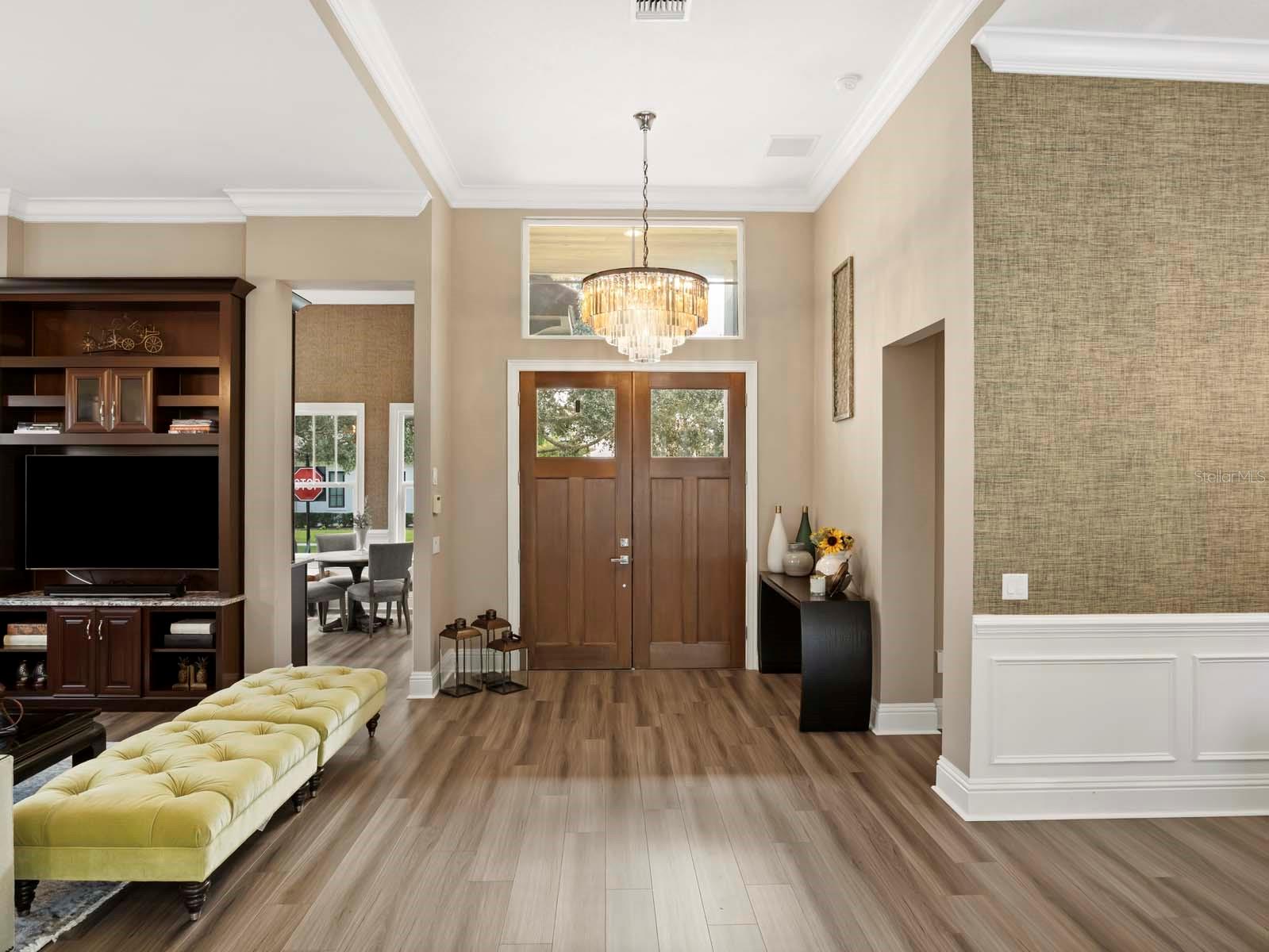 Listing photo 3 for 8615 Farthington Way