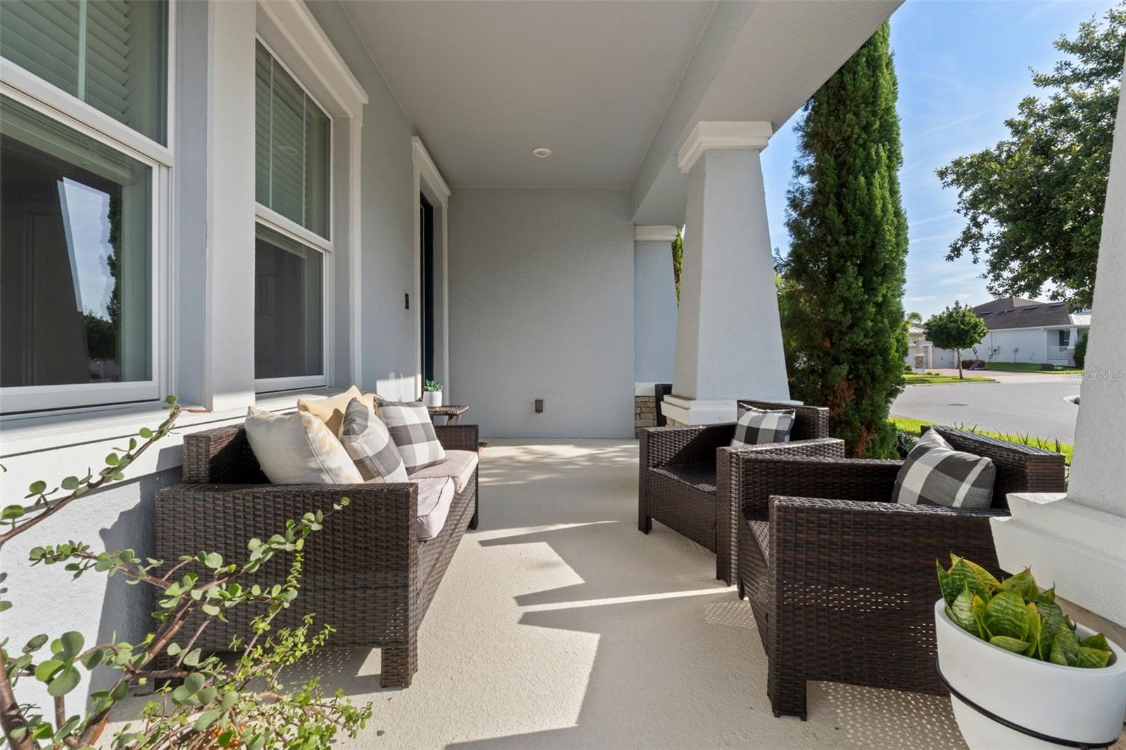 Listing photo 3 for 14807 Winter Stay Dr