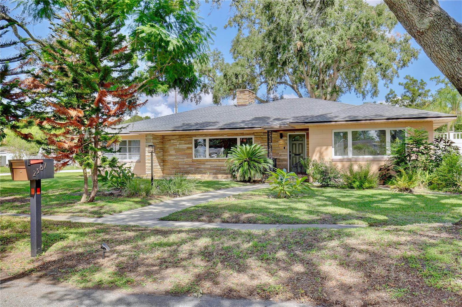 Listing photo 2 for 2387 Washington Rd