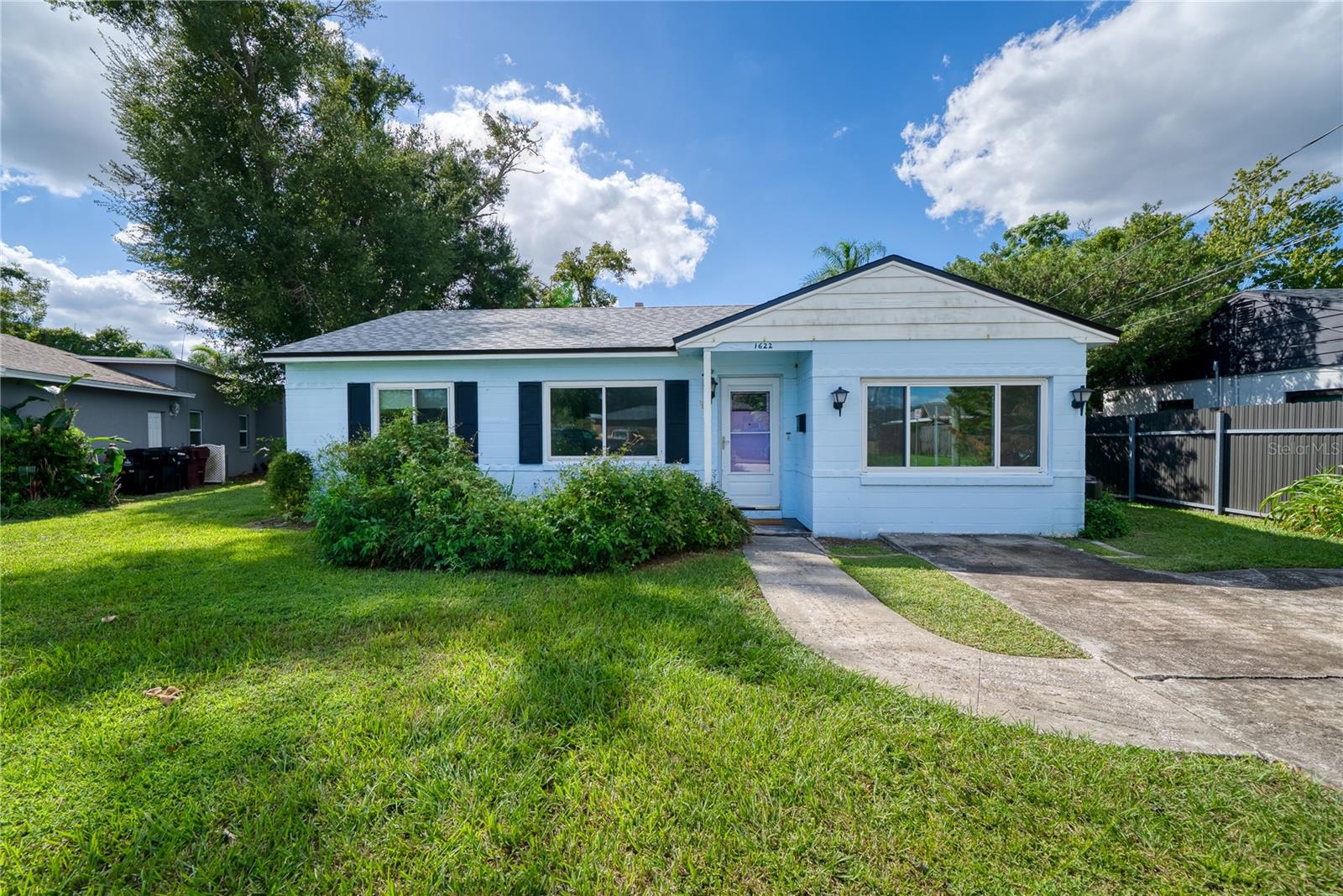 Listing photo 1 for 1622 Tulane St
