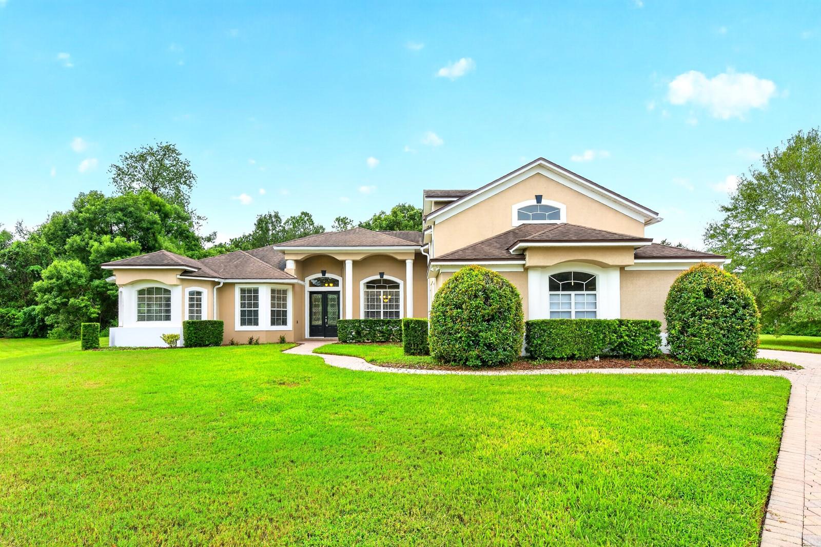 Listing photo for 609 Viana Ct