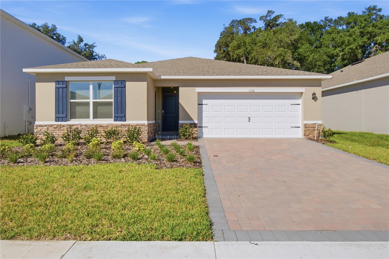 Listing photo 2 for 1132 Gull Dr