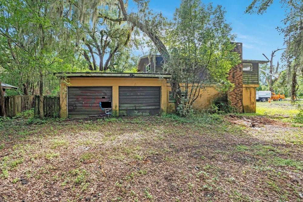 Listing photo 2 for 4711 Round Lake Rd