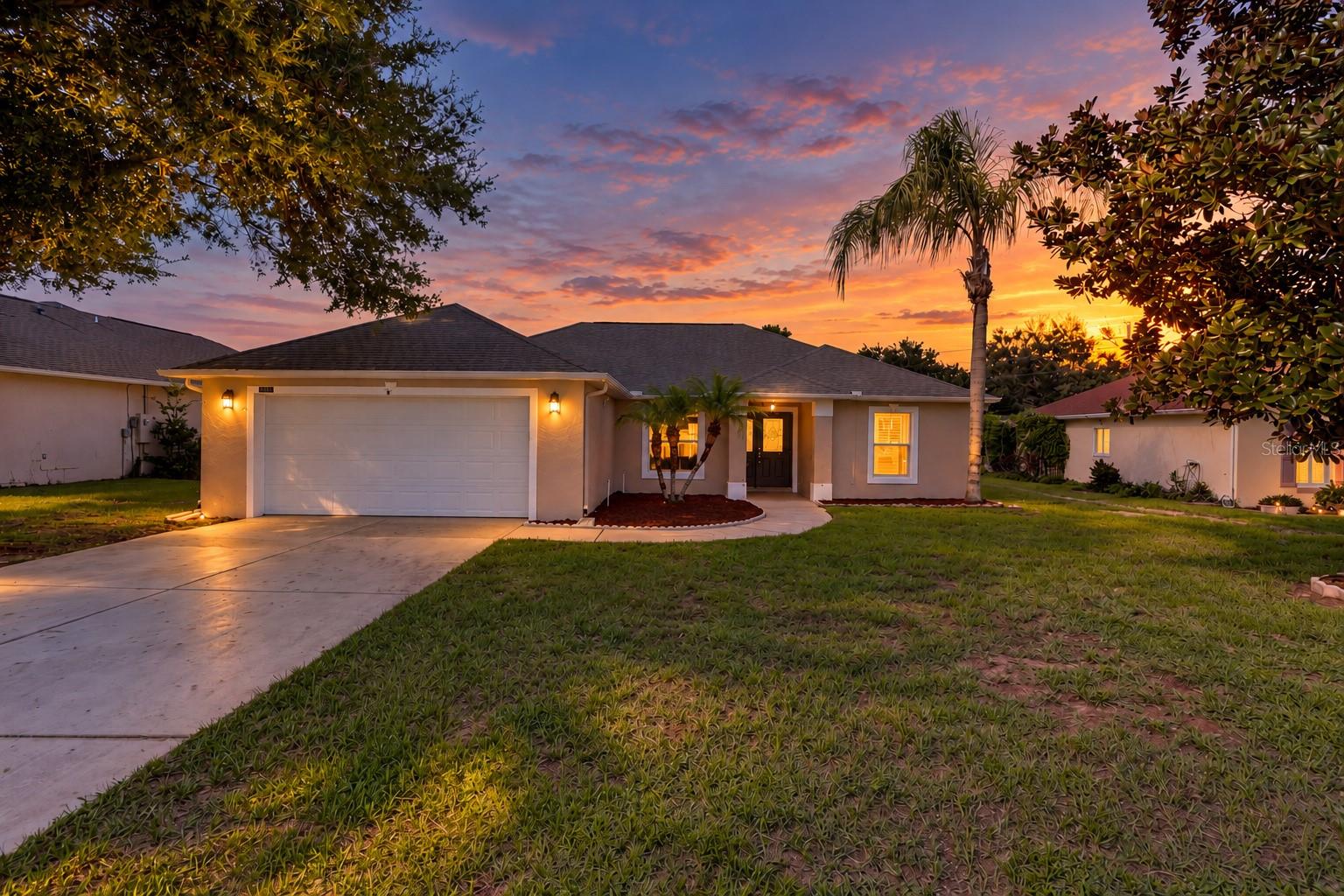 Listing photo 1 for 11413 Patrico Loop