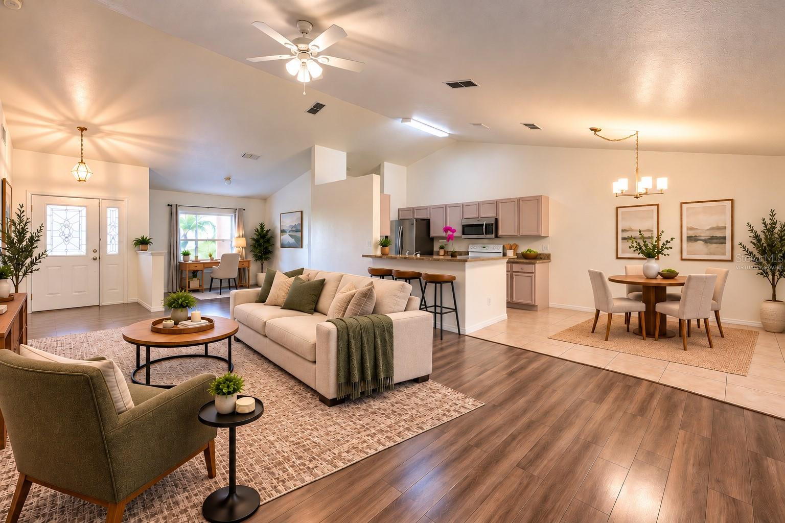 Listing photo 3 for 11413 Patrico Loop