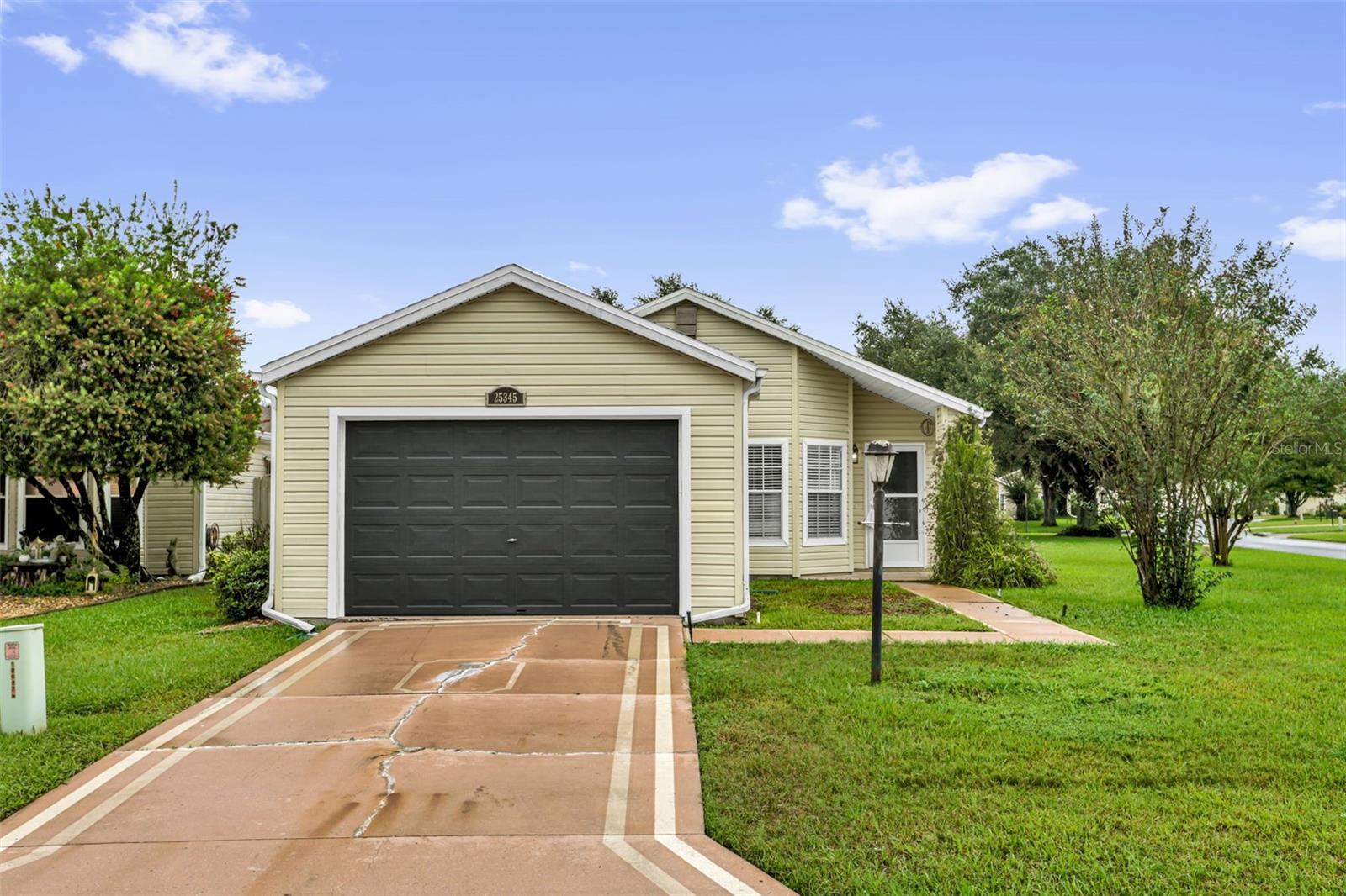 Listing photo for 25345 Green Heron Dr