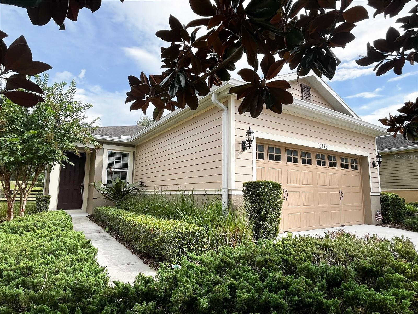Listing photo 1 for 30348 Lipizzan Ter