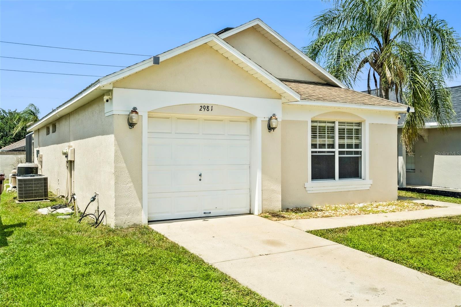 Listing photo 2 for 2981 Kokomo Loop