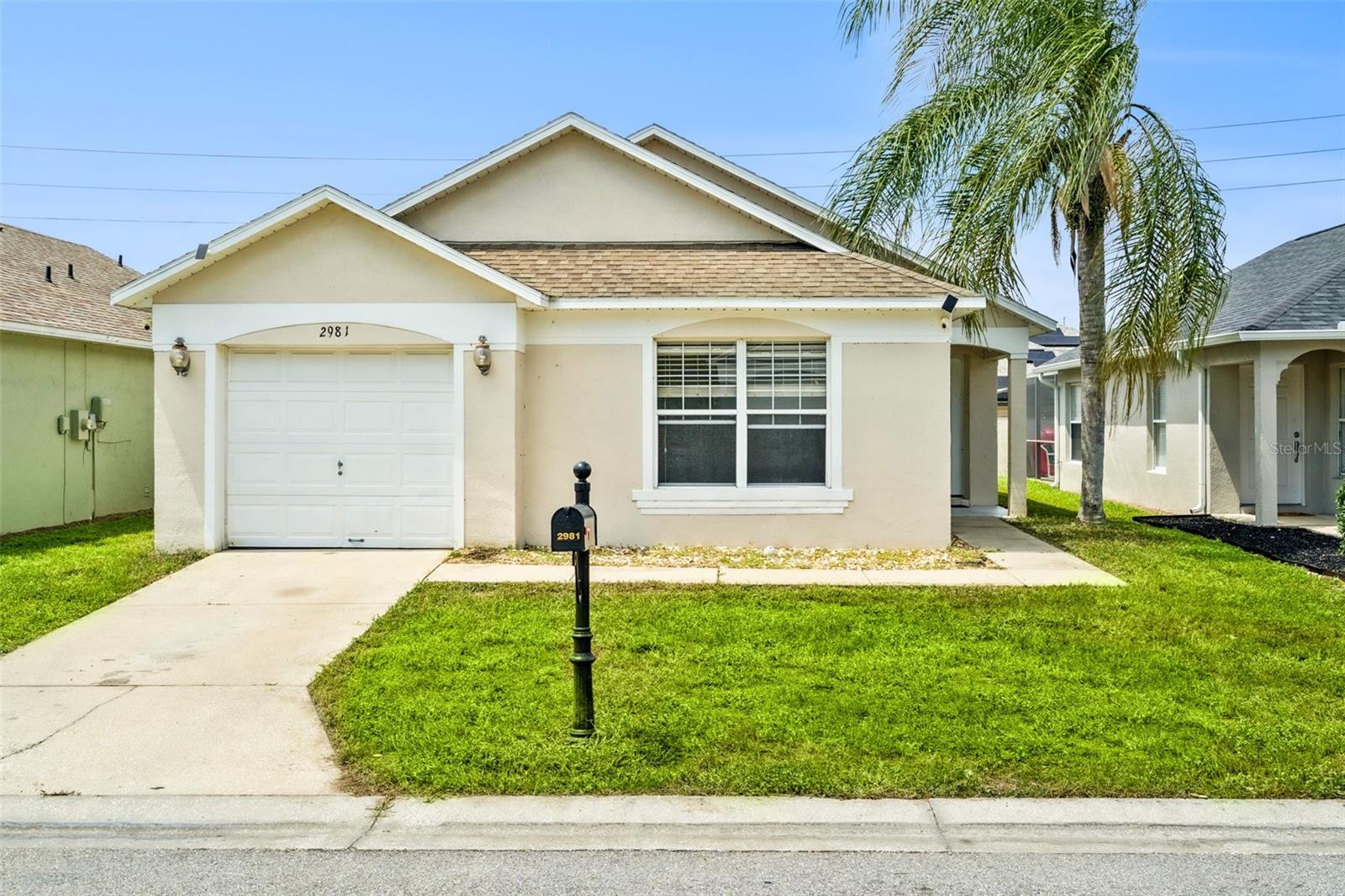 Listing photo 1 for 2981 Kokomo Loop