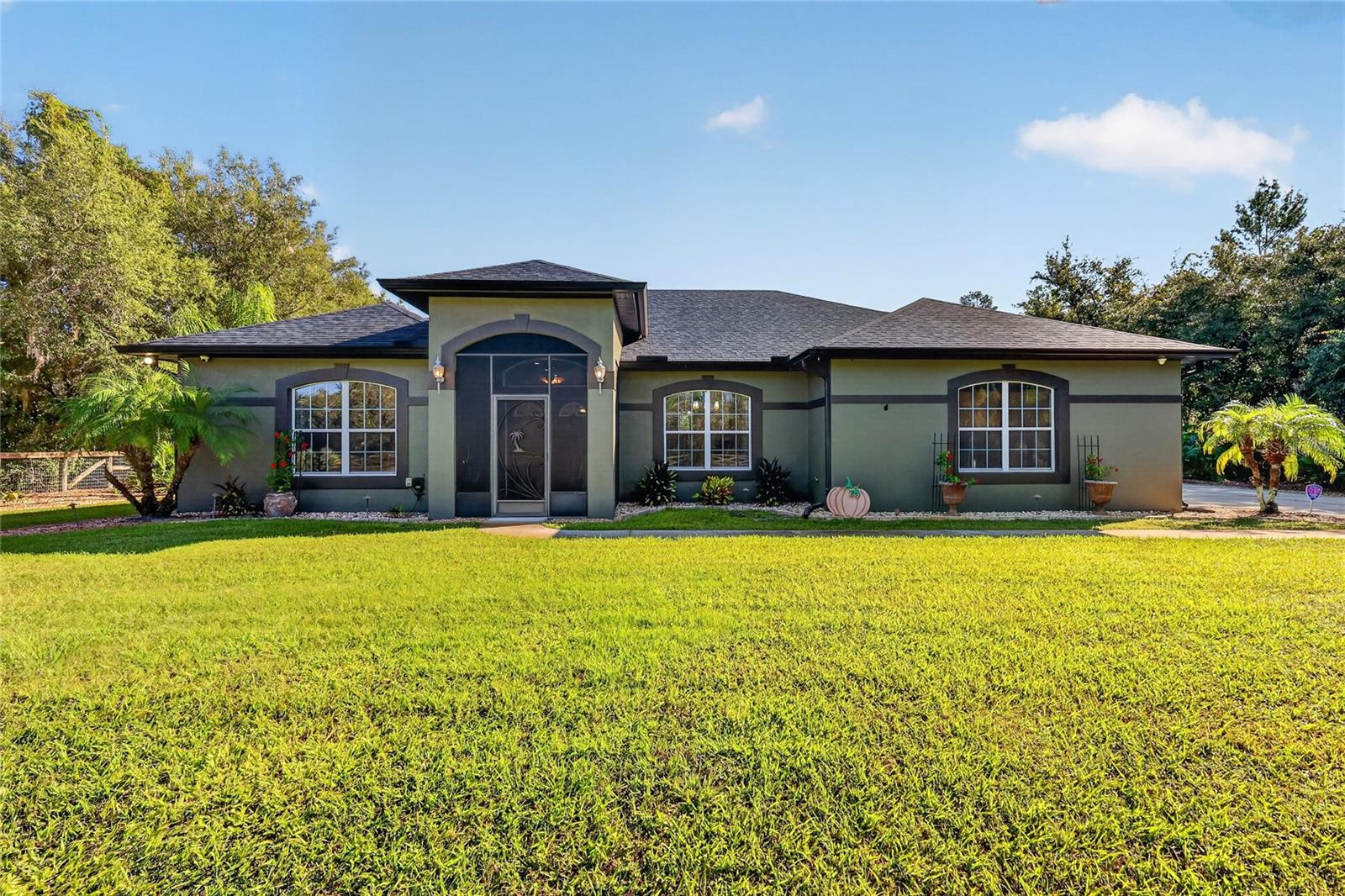 Listing photo for 42626 Royal Trails Rd
