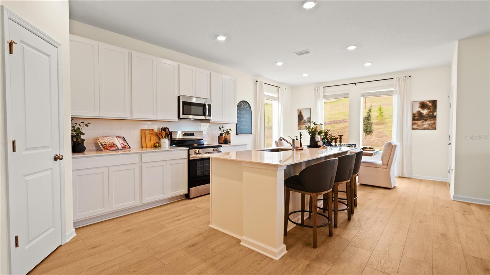 Listing photo 3 for 1796 Mystic Ave
