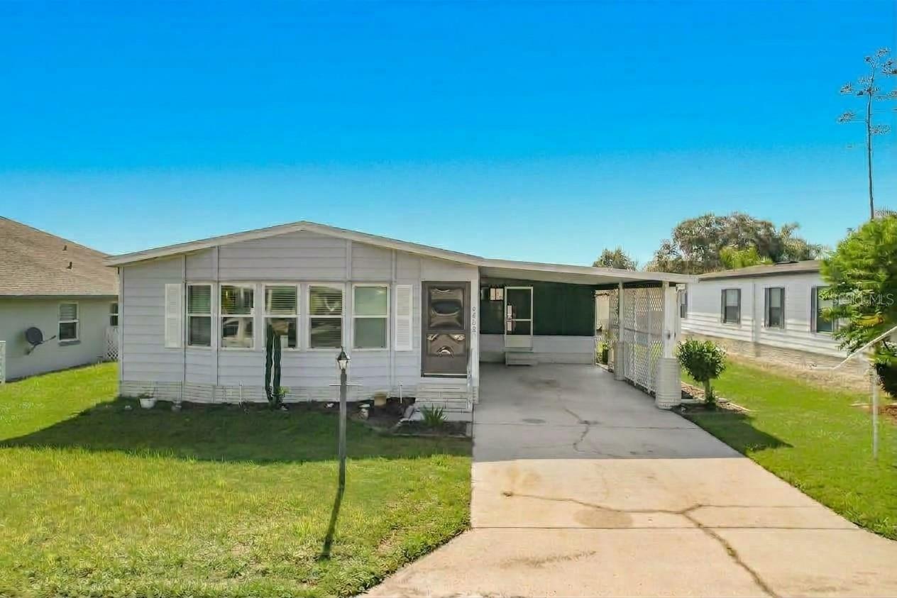 Listing photo 3 for 4242 Orchid Blvd