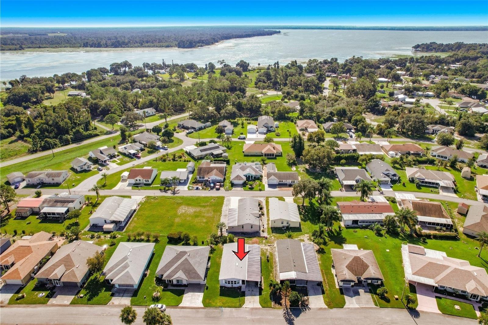 Listing photo 1 for 4242 Orchid Blvd