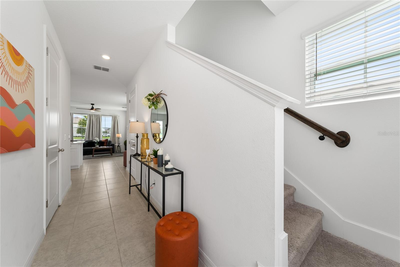 Listing photo 3 for 1605 Pelican Dr