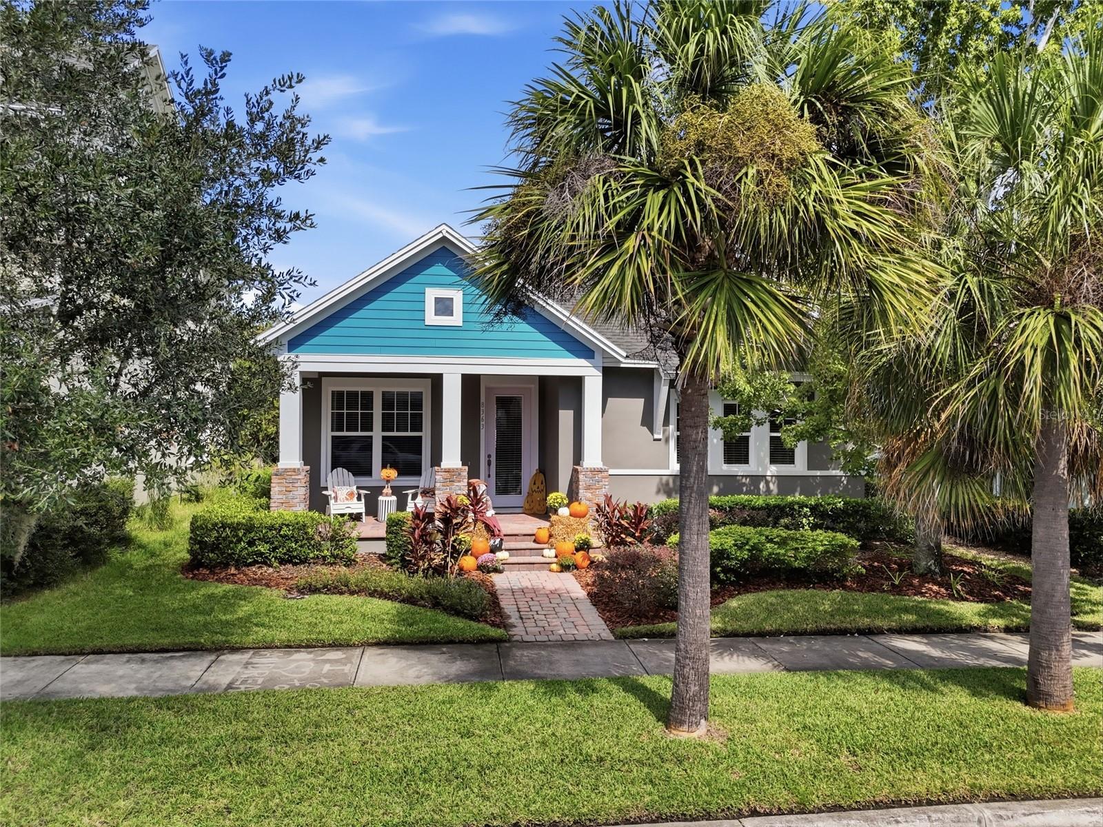 Listing photo 1 for 8363 Laureate Blvd
