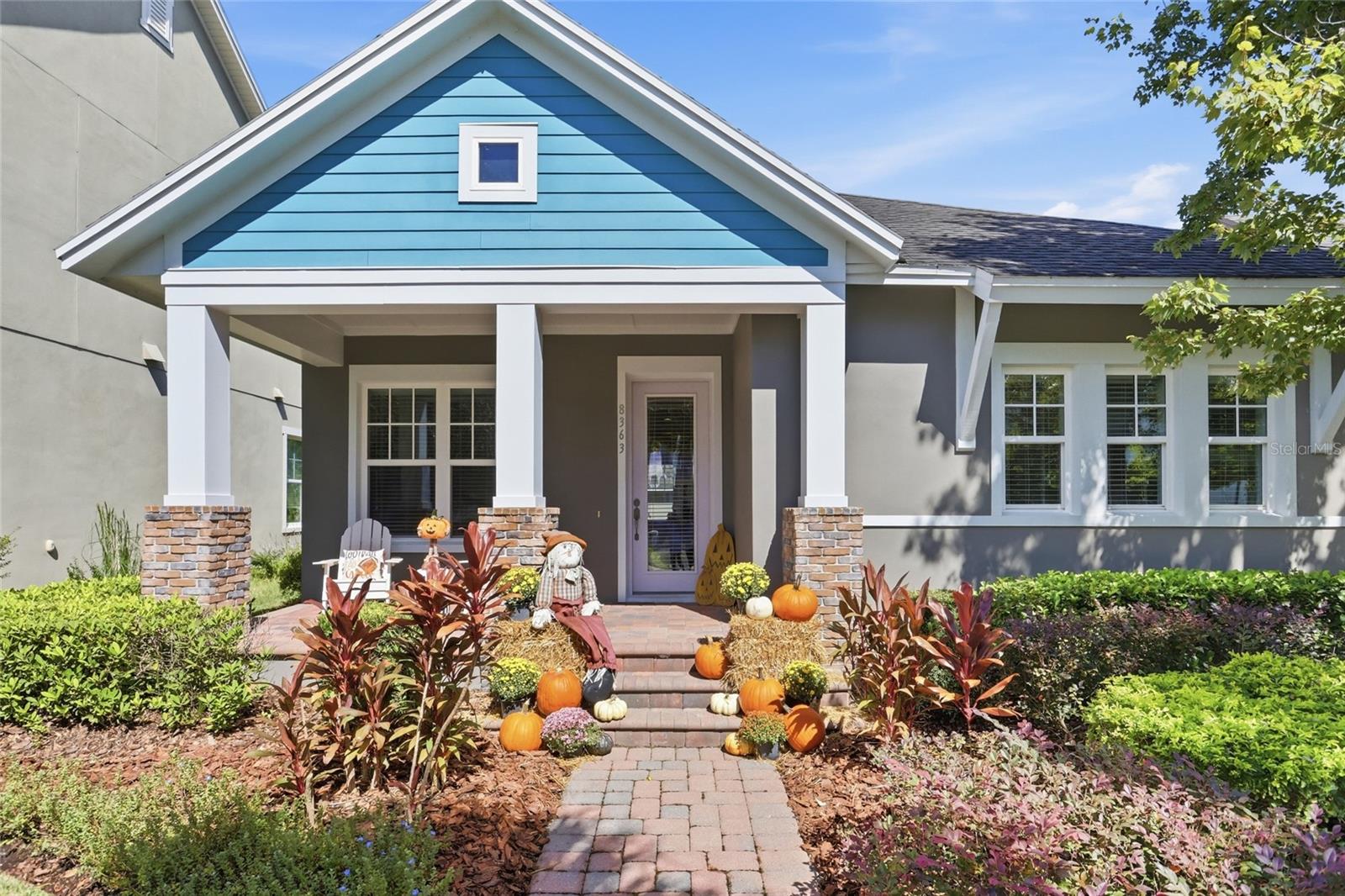 Listing photo 3 for 8363 Laureate Blvd