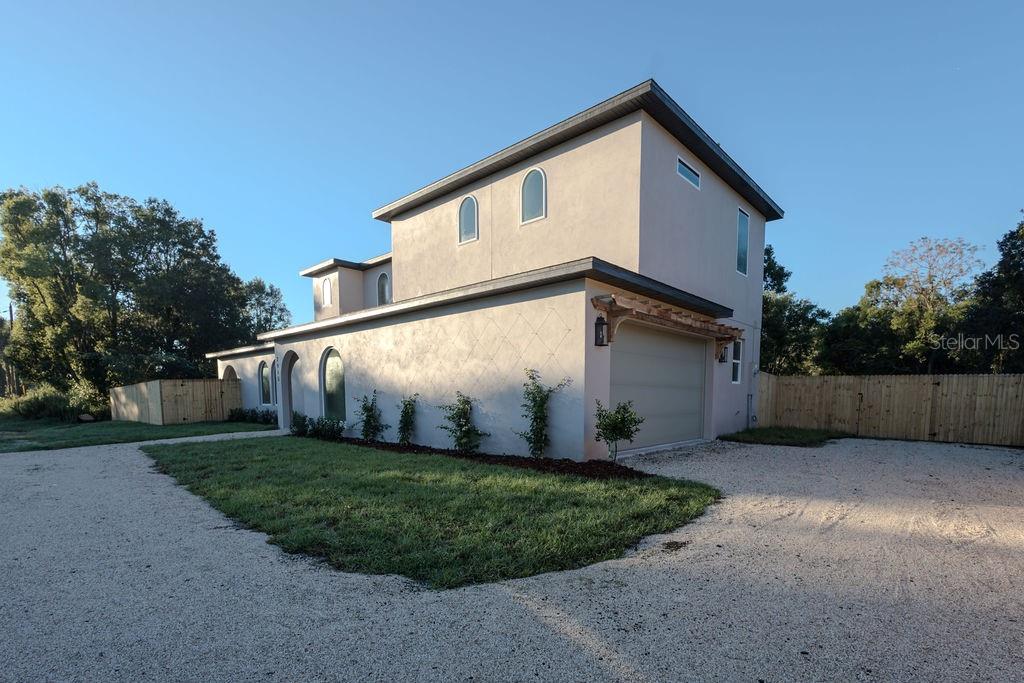 Listing photo for 2045 South St