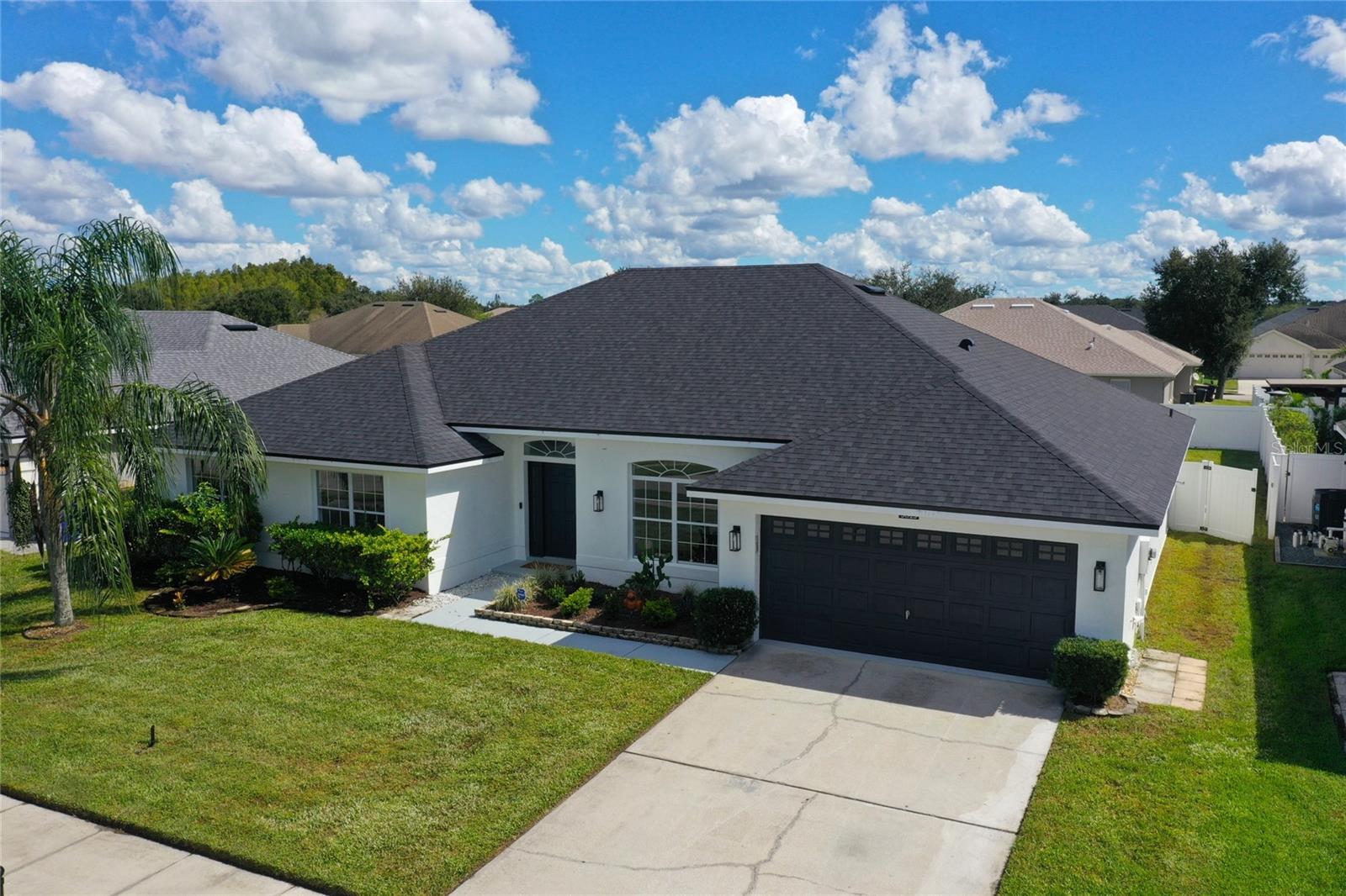 Listing photo for 3025 Sandstone Dr