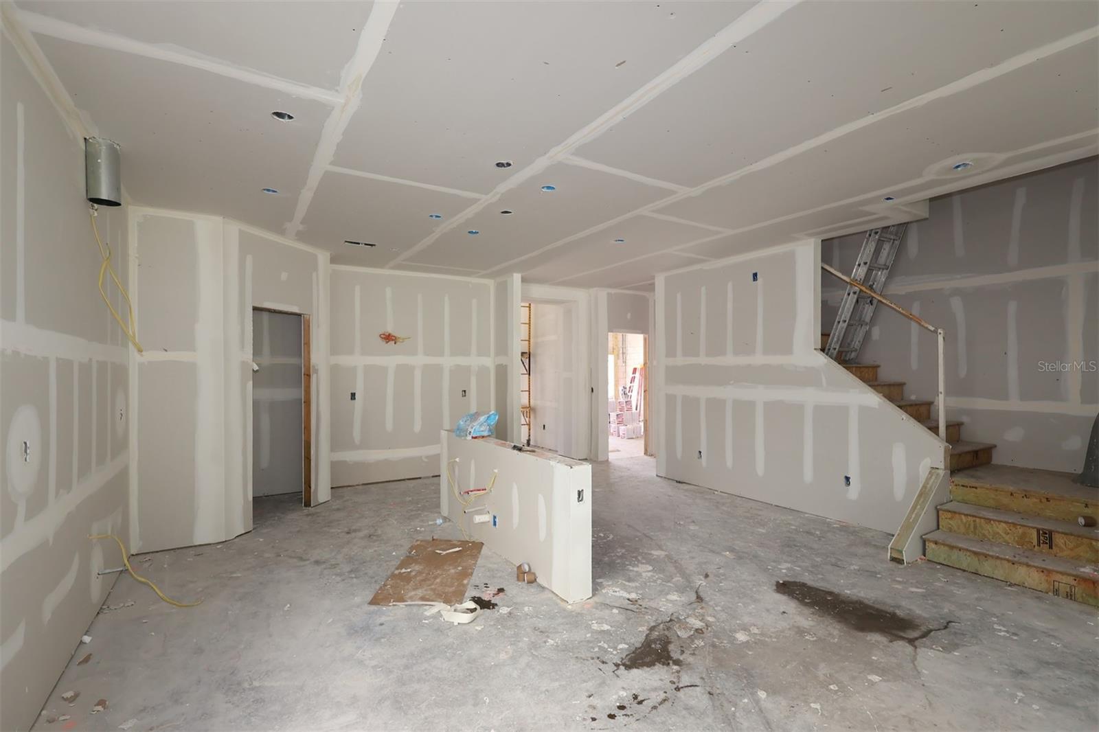 Listing photo 3 for 1278 Hyde St