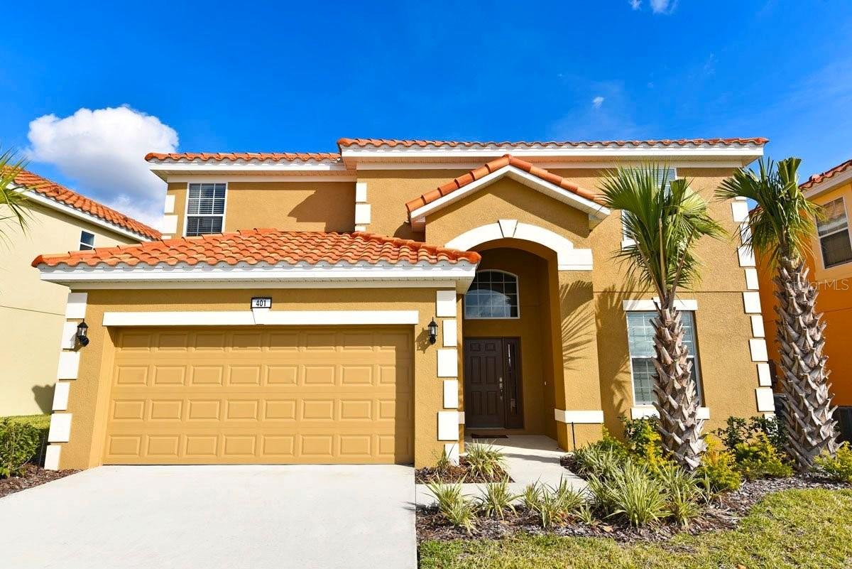 Listing photo 1 for 401 Cabello Dr