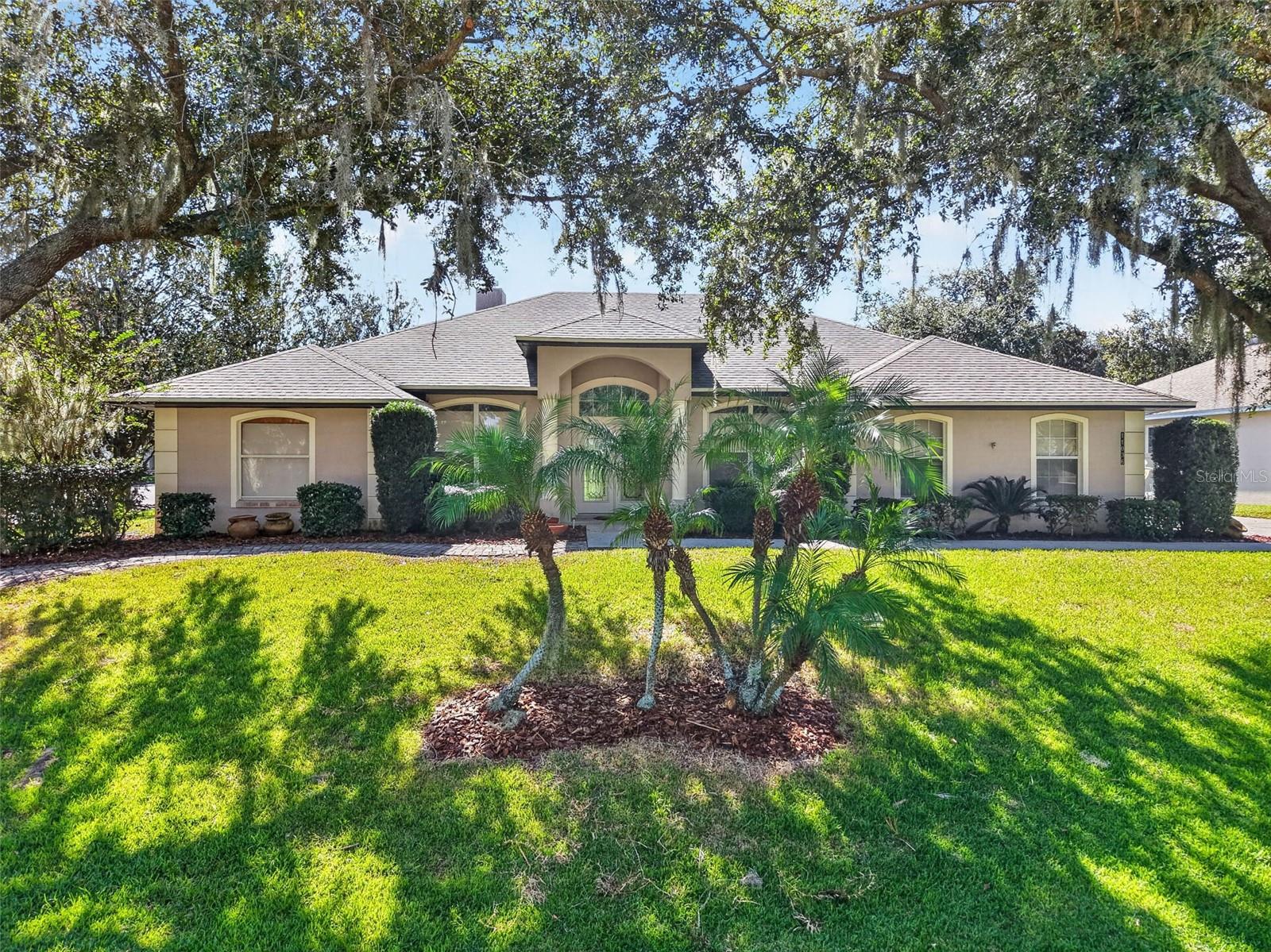 Listing photo 2 for 11036 Bronson Rd