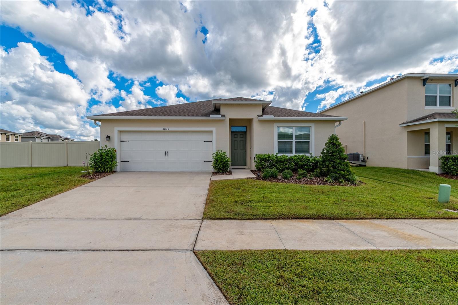 Listing photo 1 for 3812 Swanfalls Ter