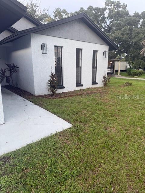 Listing photo 1 for 225 Ronnie Cir