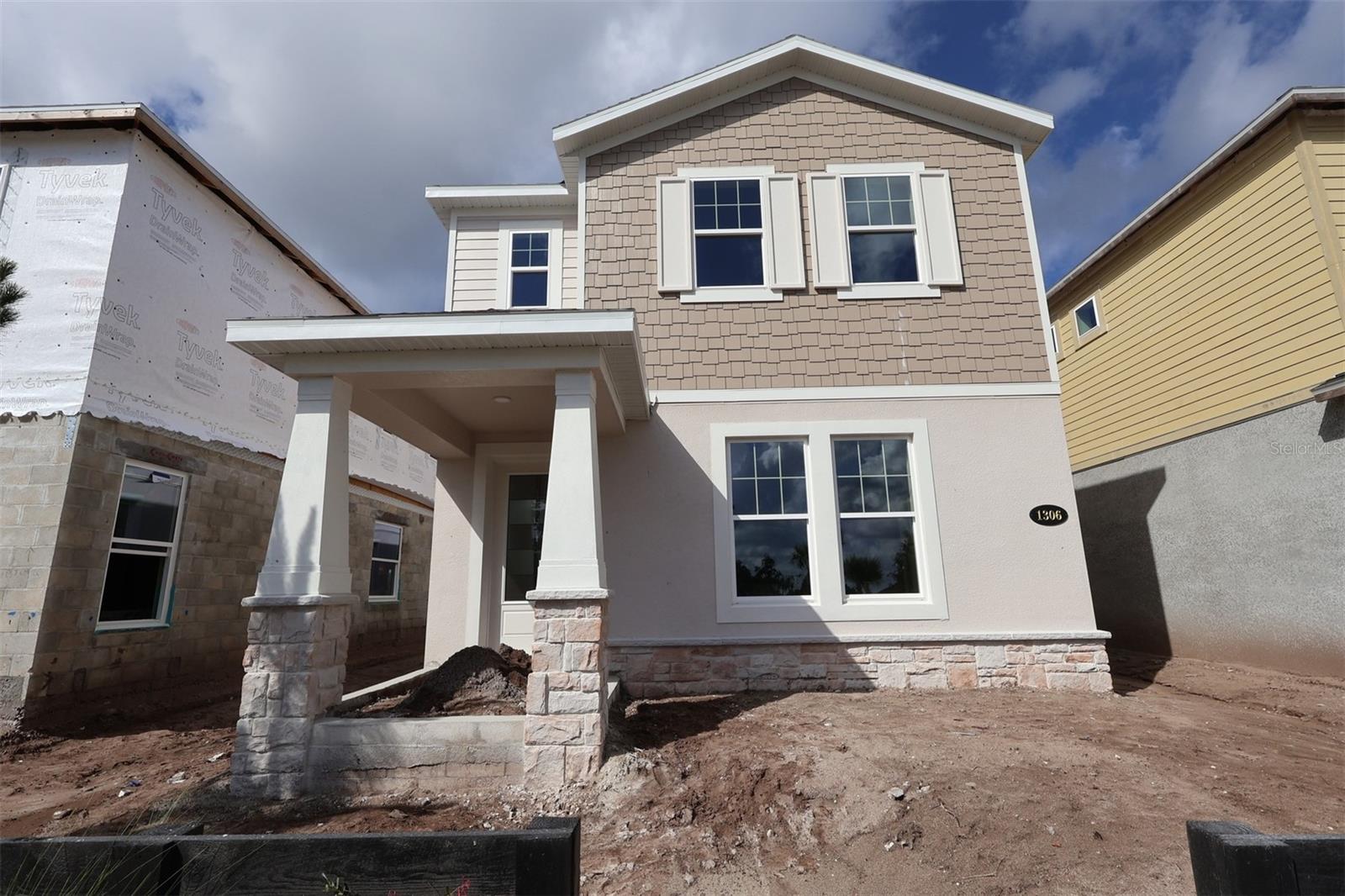 Listing photo for 1306 Twelve Oaks Rd
